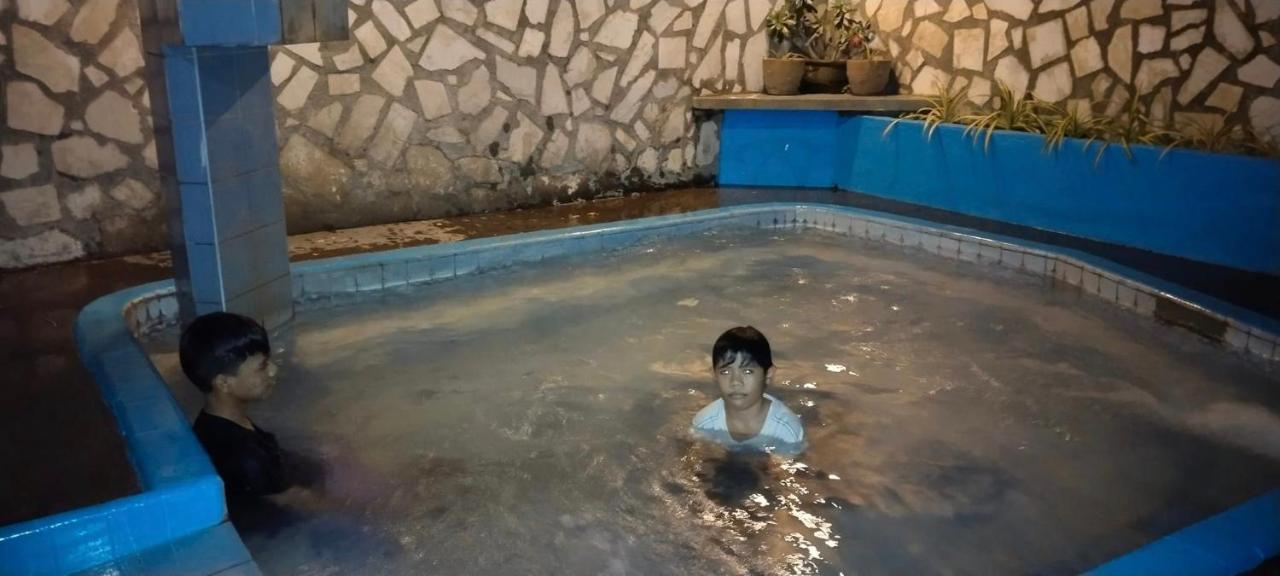 2 Hotel Saleh Анхелес Екстер'єр фото