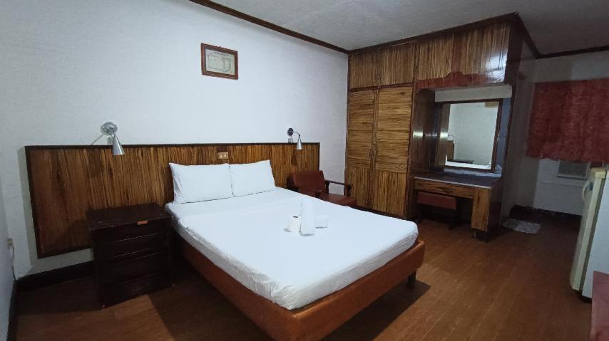 2 Hotel Saleh Анхелес Екстер'єр фото