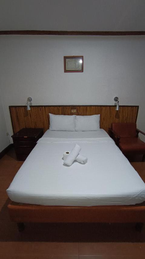 2 Hotel Saleh Анхелес Екстер'єр фото