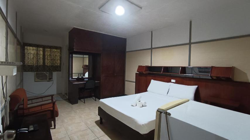 2 Hotel Saleh Анхелес Екстер'єр фото